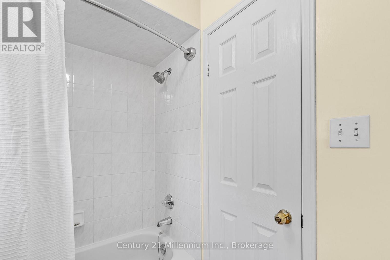360 Cundles Road W, Barrie, Ontario  L4N 7C8 - Photo 20 - S12064031