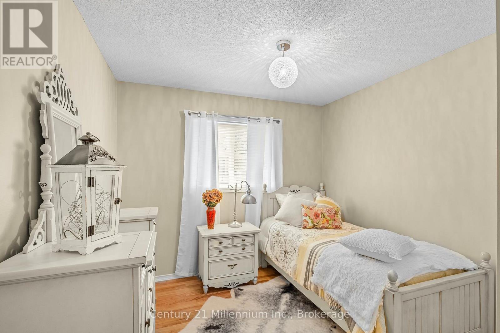 360 Cundles Road W, Barrie, Ontario  L4N 7C8 - Photo 21 - S12064031