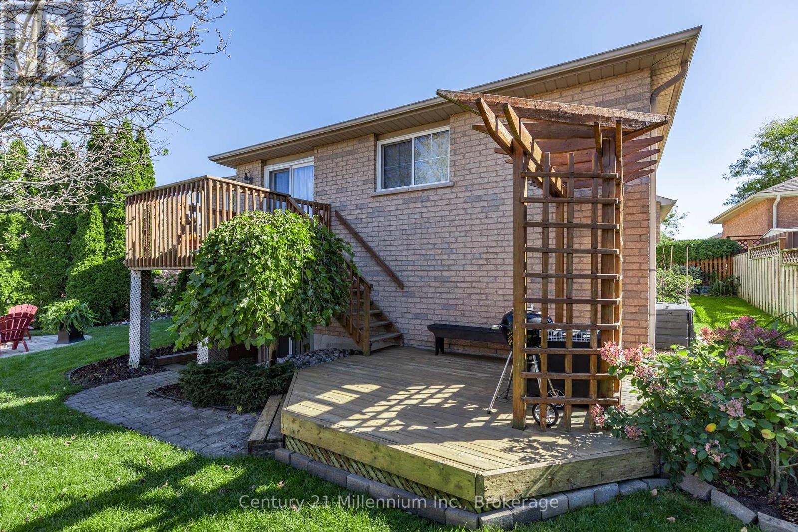 360 Cundles Road W, Barrie, Ontario  L4N 7C8 - Photo 33 - S12064031