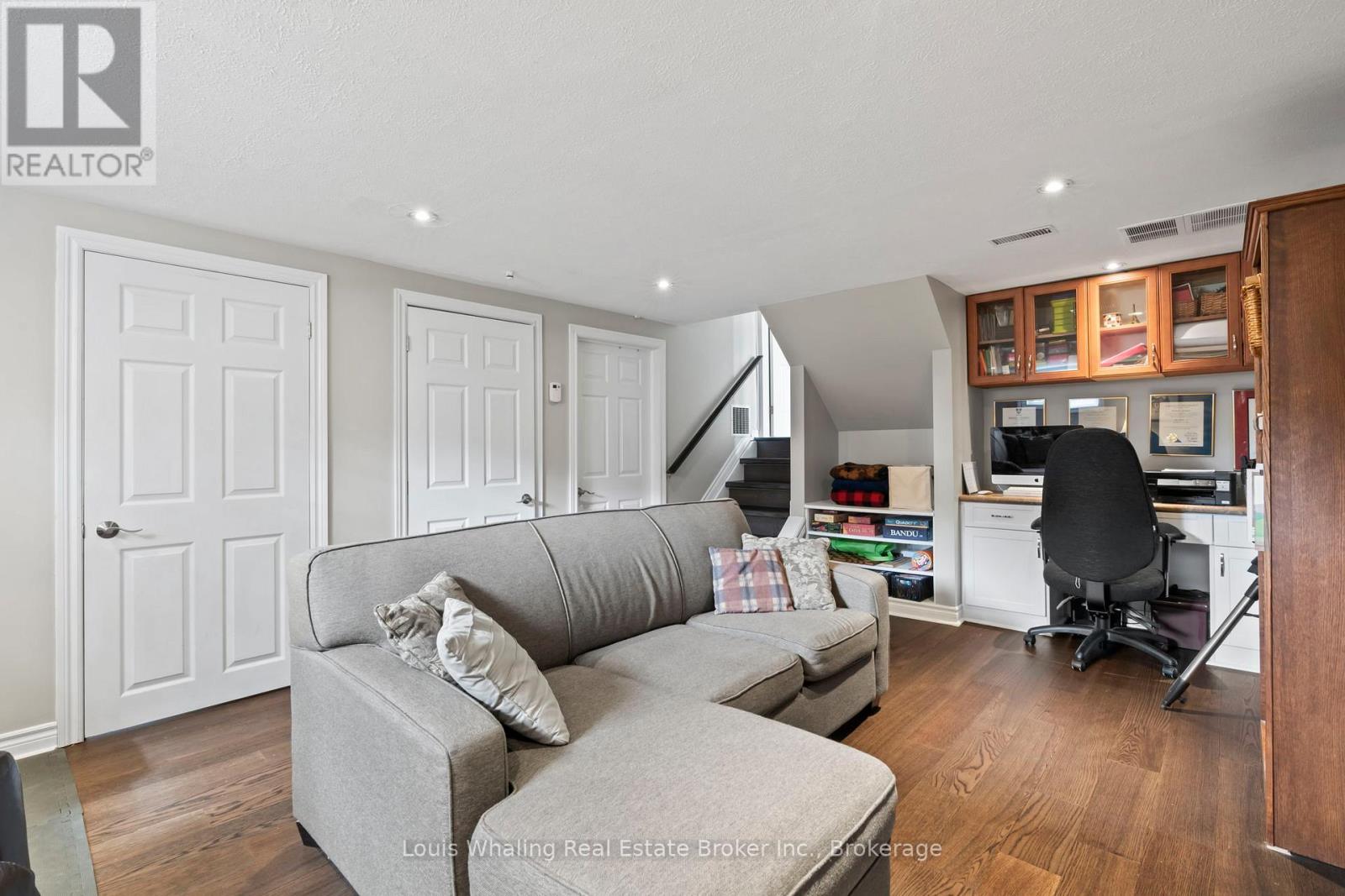 522 7th Street, Hanover, Ontario  N4N 1H7 - Photo 17 - X12064042