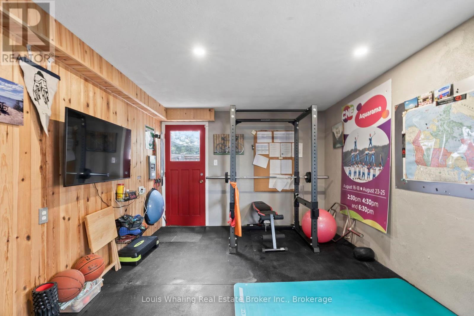 522 7th Street, Hanover, Ontario  N4N 1H7 - Photo 19 - X12064042