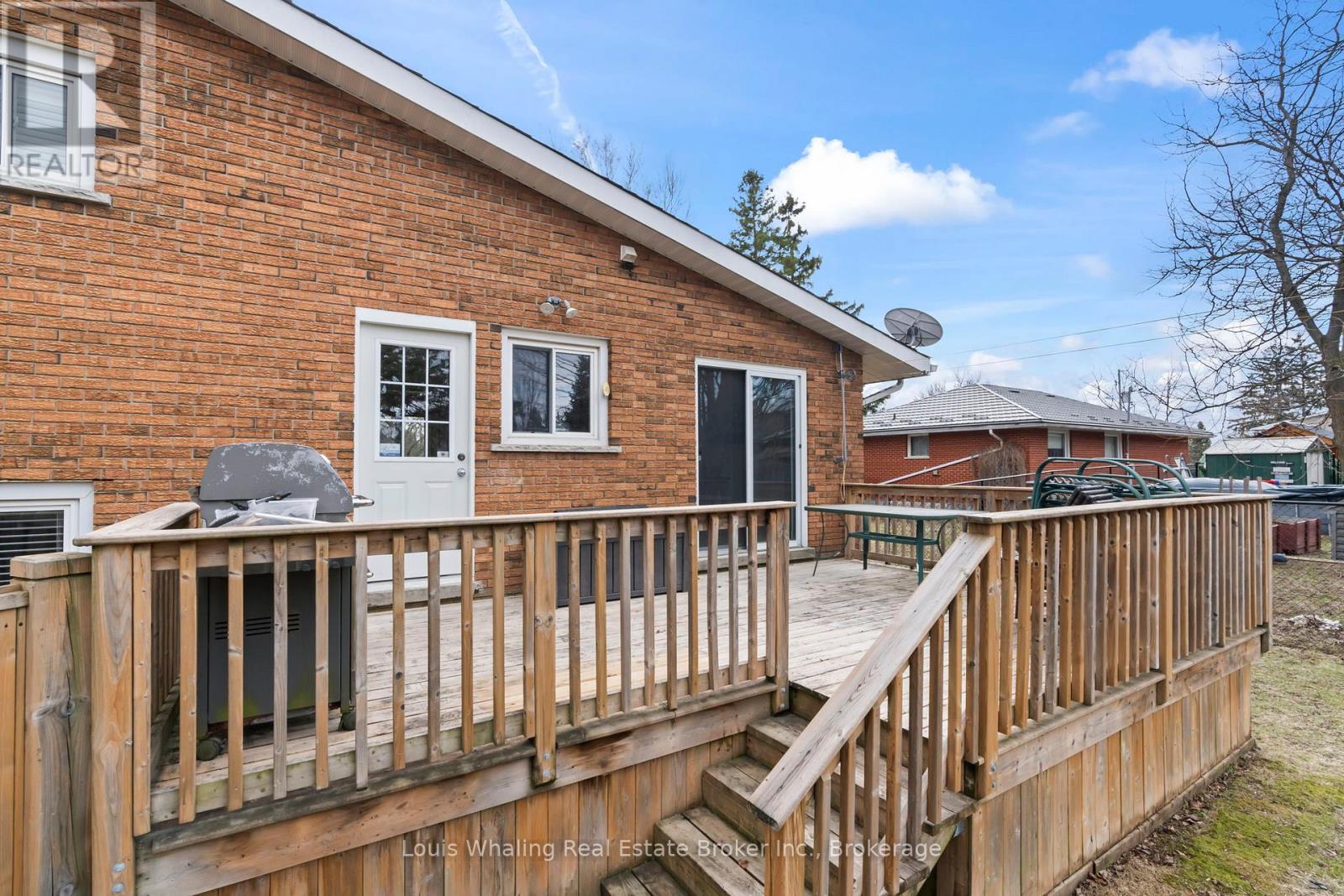 522 7th Street, Hanover, Ontario  N4N 1H7 - Photo 21 - X12064042