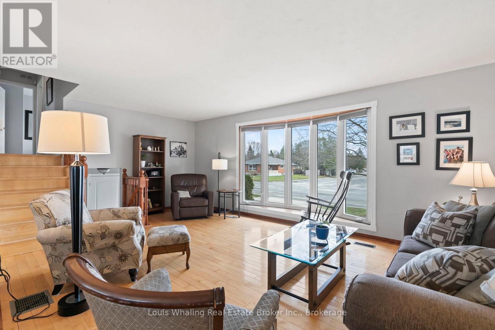 522 7th Street, Hanover, Ontario  N4N 1H7 - Photo 6 - X12064042