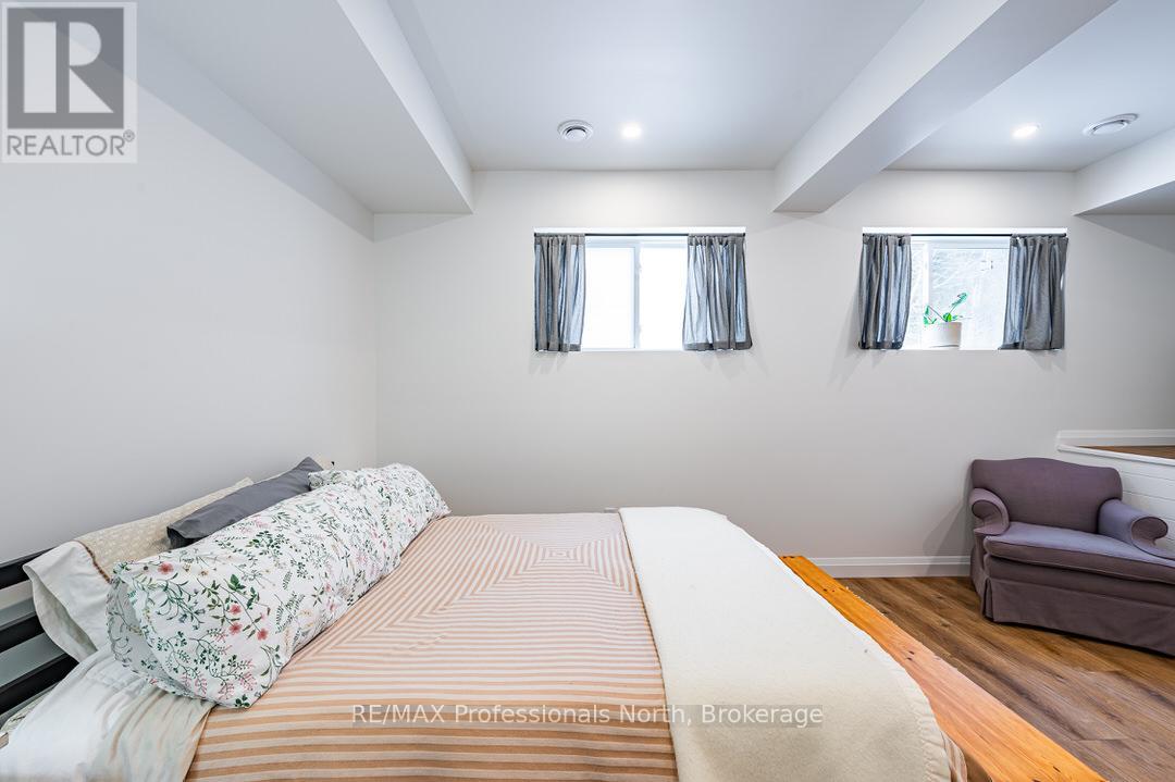 7 Candace Street, Minden Hills, Ontario  K0M 2K0 - Photo 29 - X12057517
