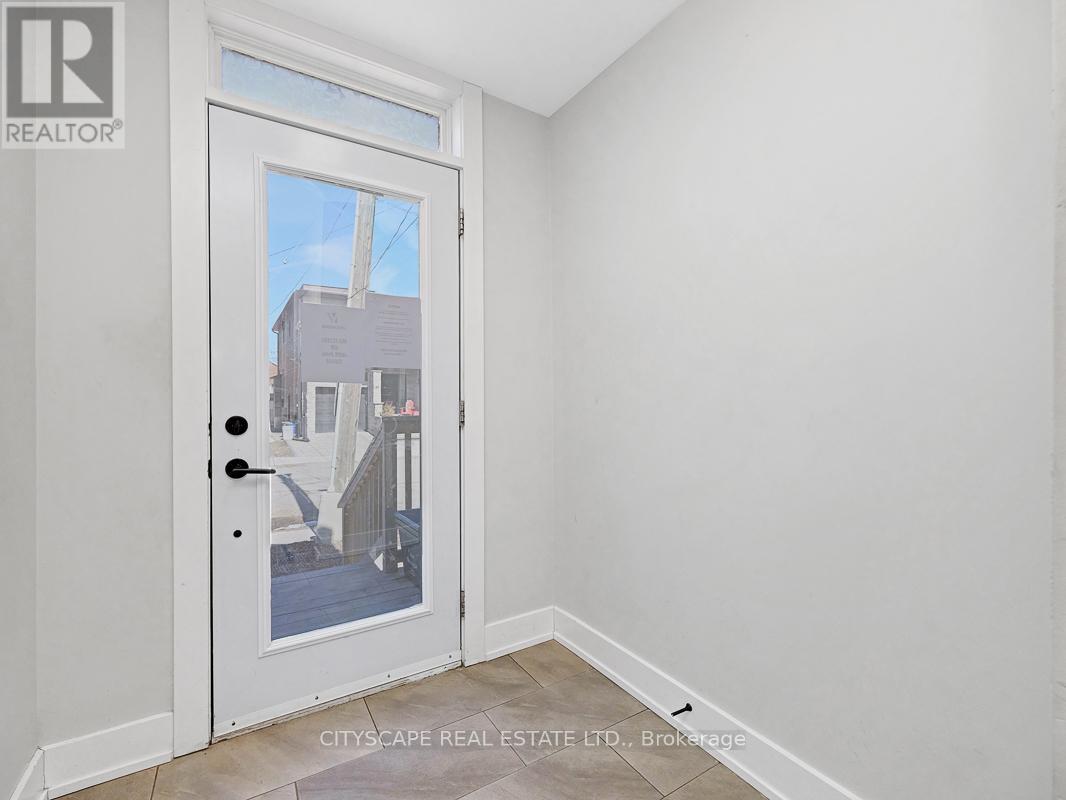 Property at 68 PRINCE ALBERT STREET image 2