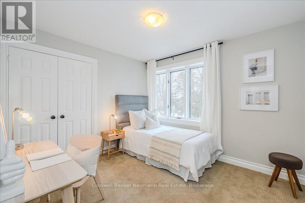 28 Valleyridge Trail, Guelph, Ontario  N1G 4B3 - Photo 28 - X12003785