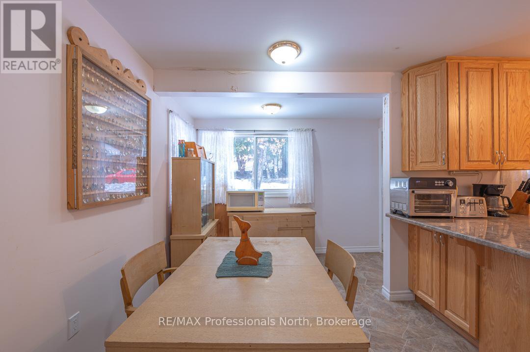 1020 Renaissance Street, Minden Hills, Ontario  K0M 2K0 - Photo 10 - X12059448