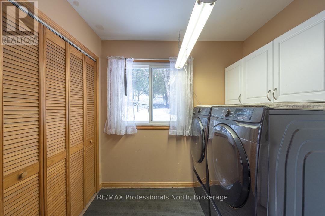 1020 Renaissance Street, Minden Hills, Ontario  K0M 2K0 - Photo 26 - X12059448