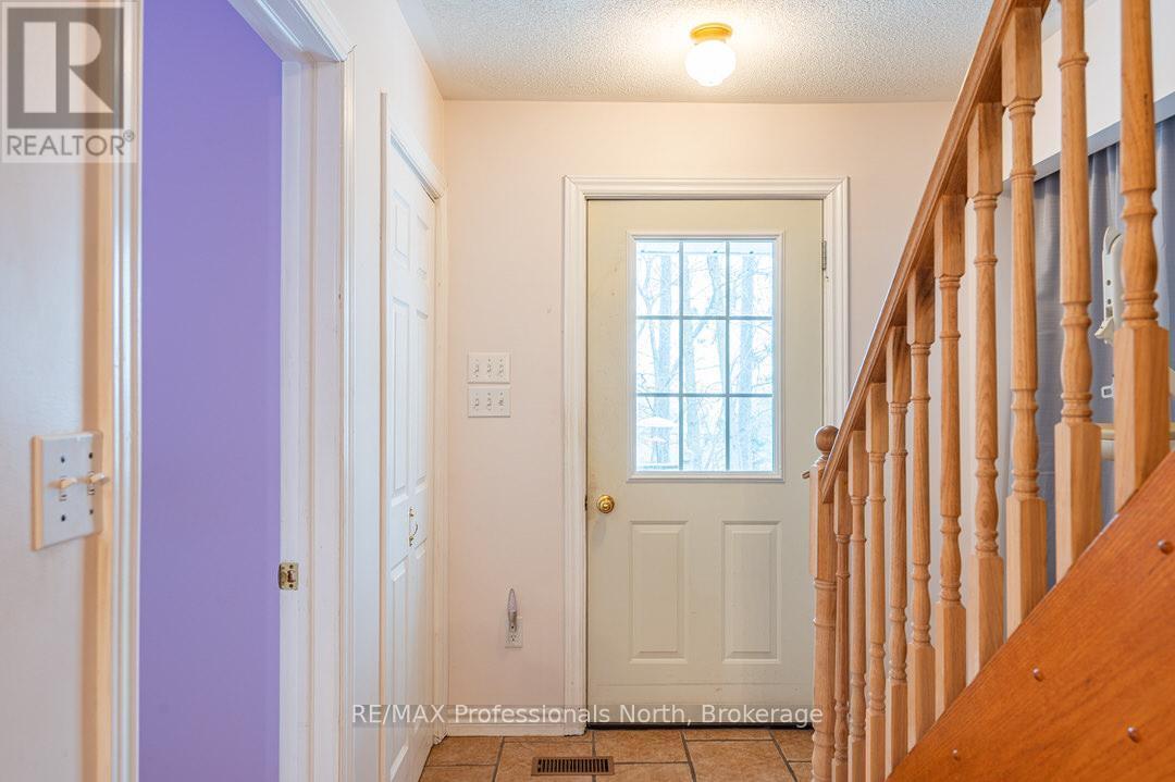1020 Renaissance Street, Minden Hills, Ontario  K0M 2K0 - Photo 3 - X12059448