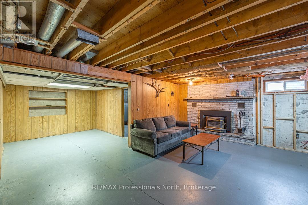1020 Renaissance Street, Minden Hills, Ontario  K0M 2K0 - Photo 31 - X12059448