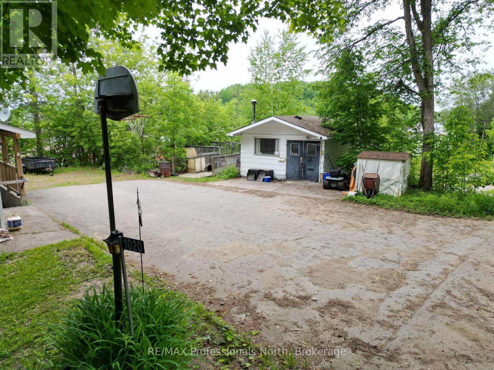 1020 Renaissance Street, Minden Hills, Ontario  K0M 2K0 - Photo 39 - X12059448