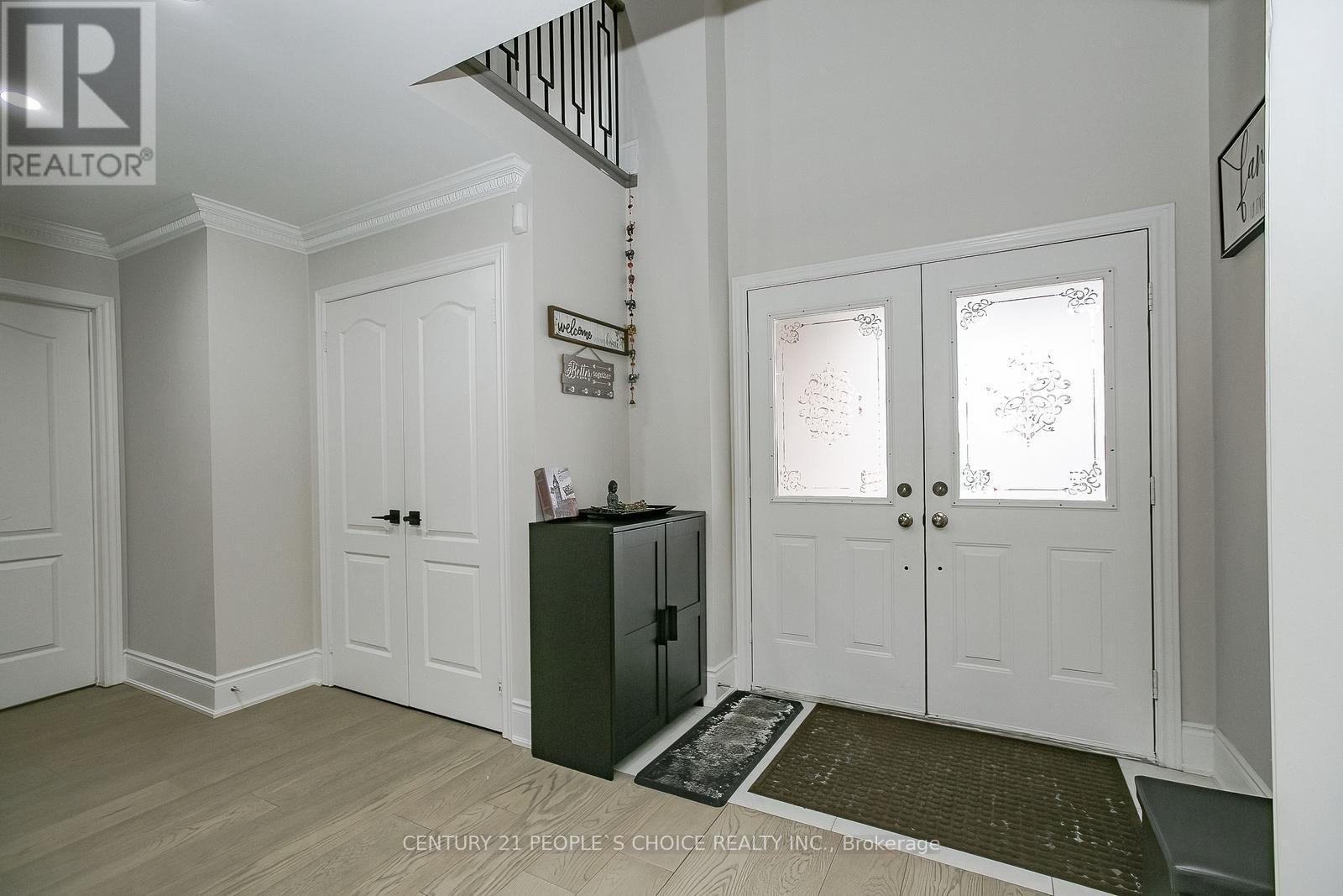 Property at 37 DEERGLEN DRIVE image 3