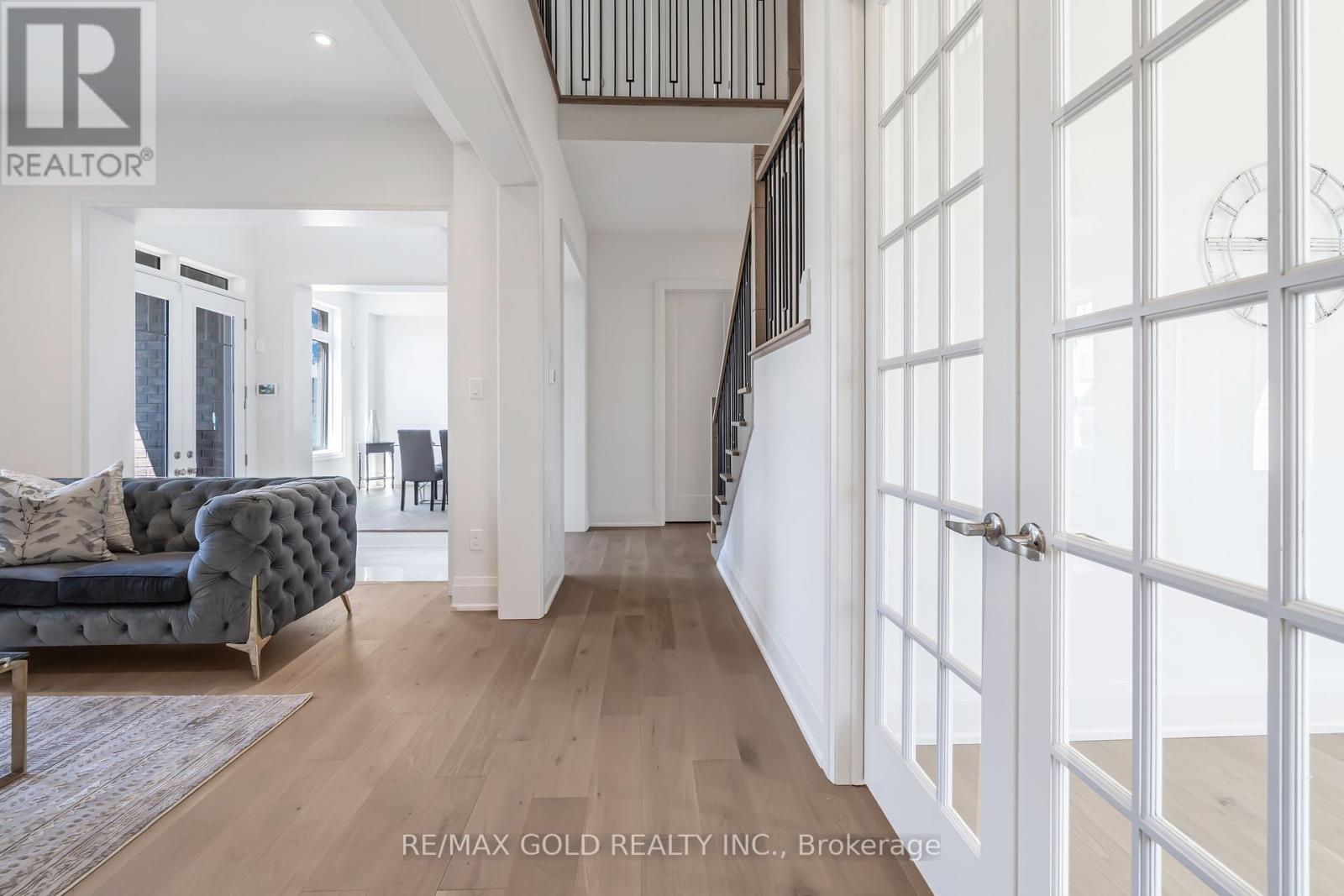 8 Twinleaf Crescent, Adjala-Tosorontio, Ontario  L0G 1W0 - Photo 11 - N12057201