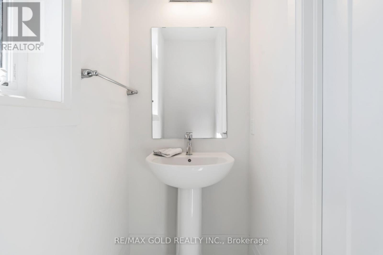 8 Twinleaf Crescent, Adjala-Tosorontio, Ontario  L0G 1W0 - Photo 22 - N12057201