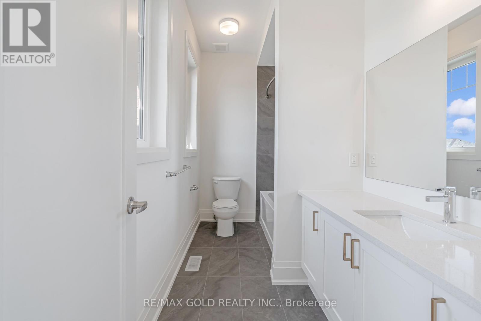 8 Twinleaf Crescent, Adjala-Tosorontio, Ontario  L0G 1W0 - Photo 27 - N12057201