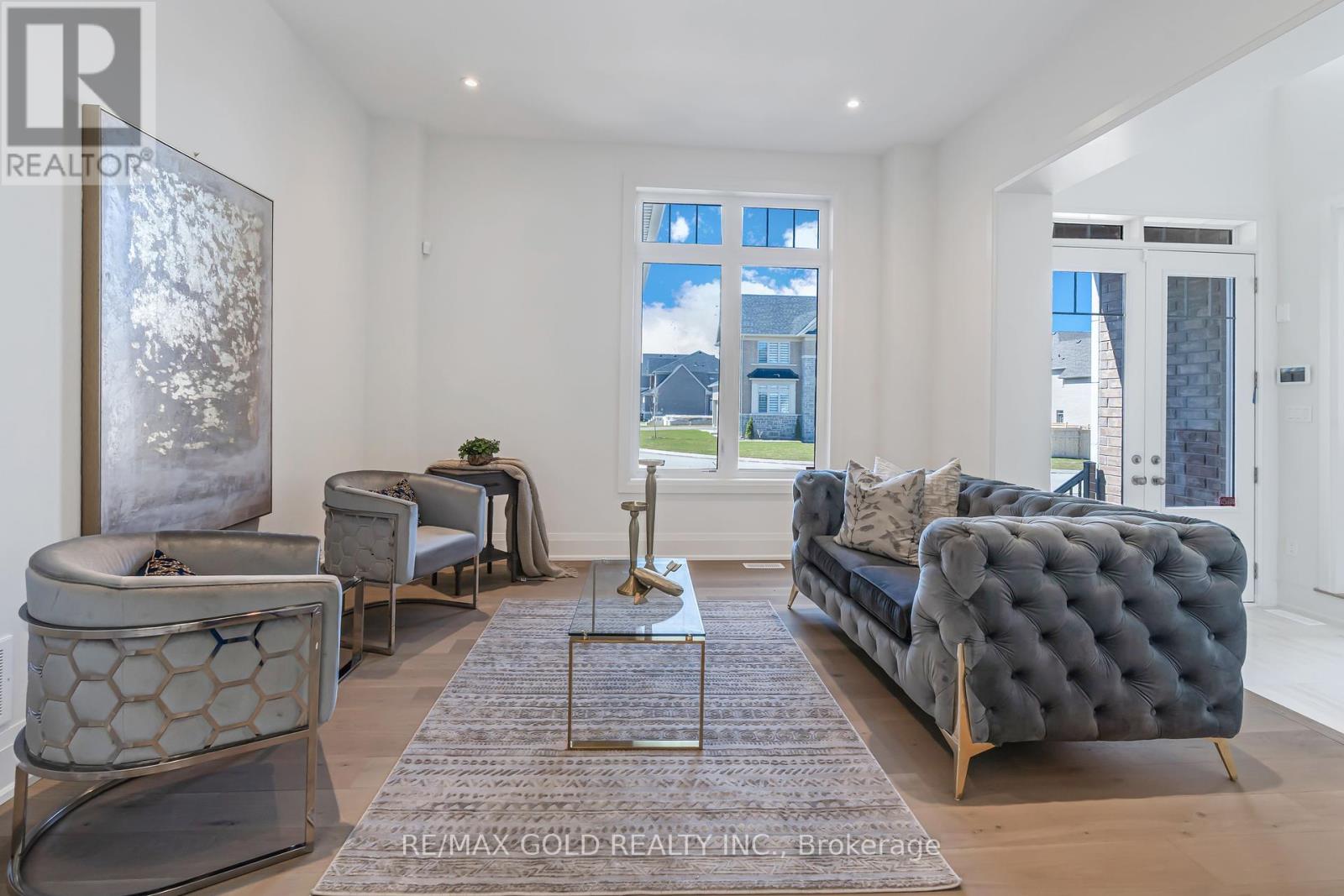 8 Twinleaf Crescent, Adjala-Tosorontio, Ontario  L0G 1W0 - Photo 8 - N12057201