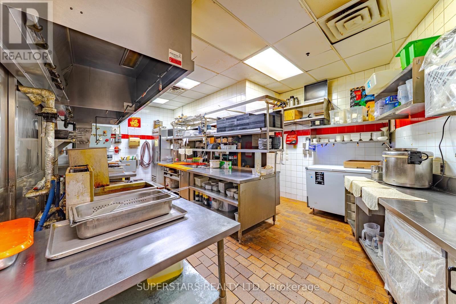 105 - 40 King Street W, Toronto, Ontario  M5H 3Y2 - Photo 13 - C12064089