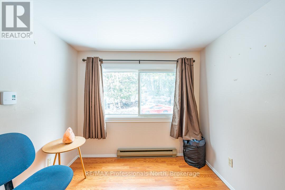 1020 Renaissance Street, Minden Hills, Ontario  K0M 2K0 - Photo 22 - X12059448