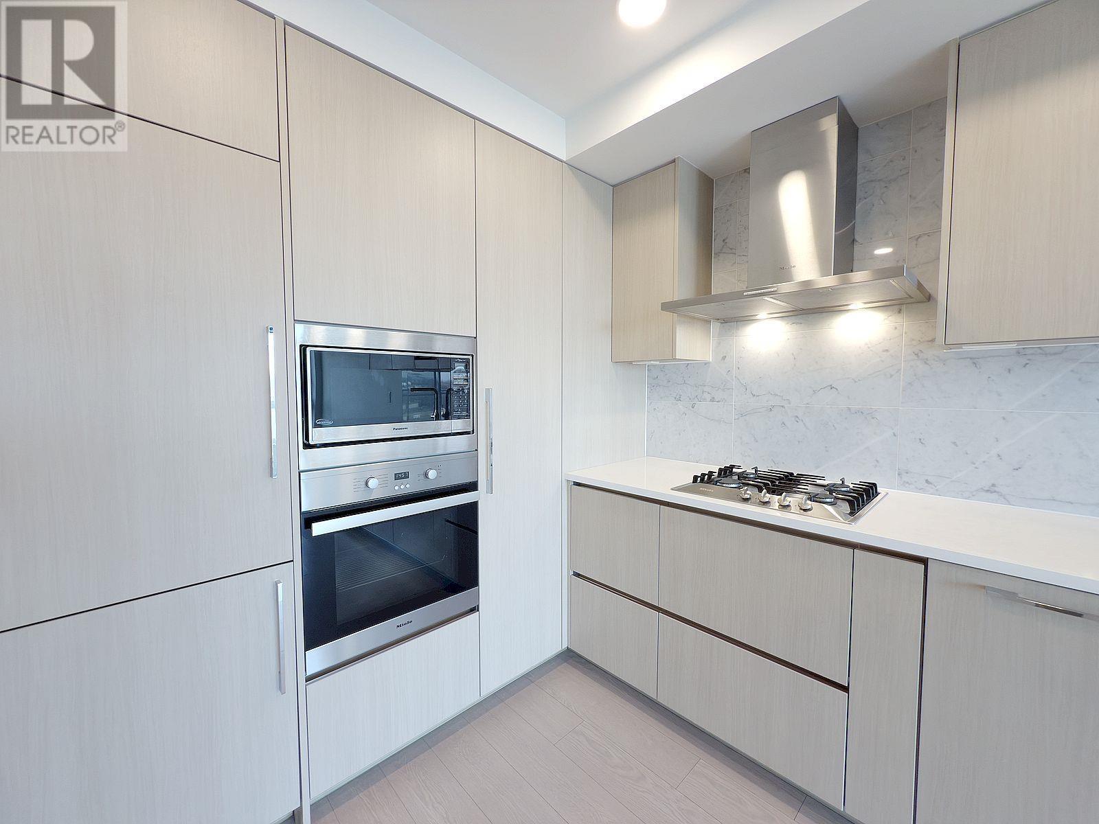 816 433 Sw Marine Drive, Vancouver, British Columbia  V5X 0H5 - Photo 6 - R2986197