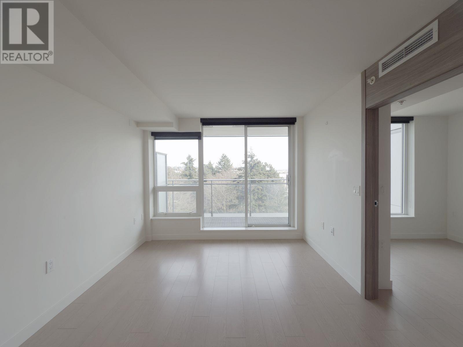 816 433 Sw Marine Drive, Vancouver, British Columbia  V5X 0H5 - Photo 3 - R2986197