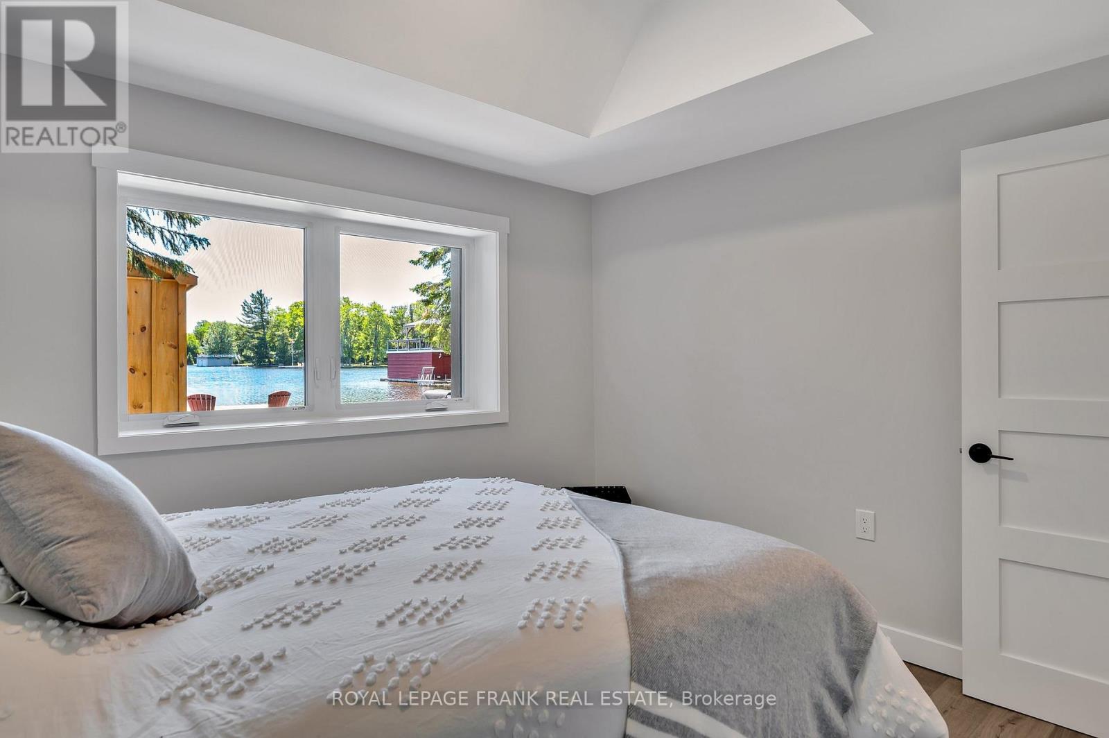 178 Front Street W, Kawartha Lakes, Ontario  K0M 1A0 - Photo 21 - X12064129