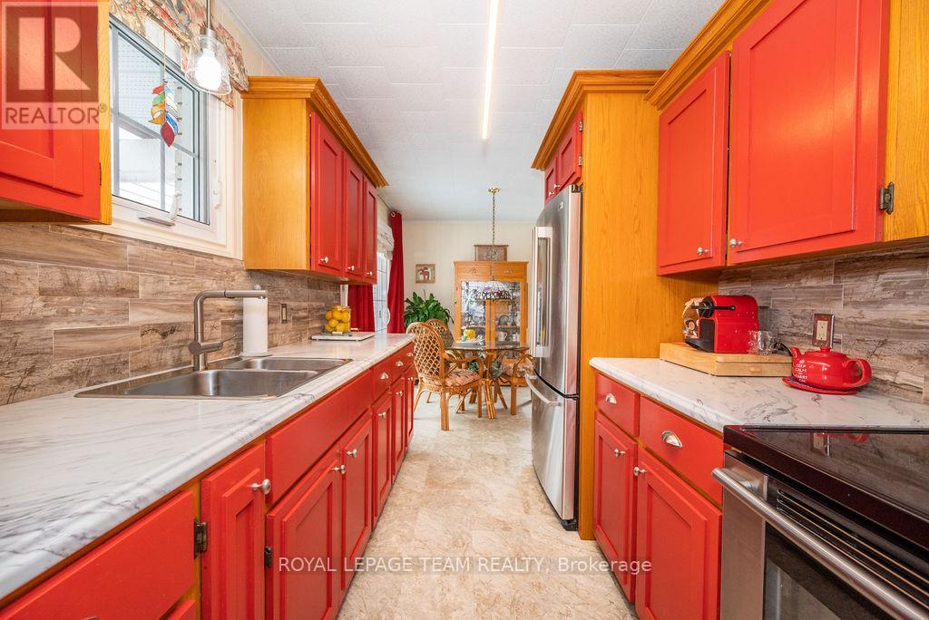 11462 Opeongo Road, Madawaska Valley, Ontario  K0J 1B0 - Photo 24 - X12064106