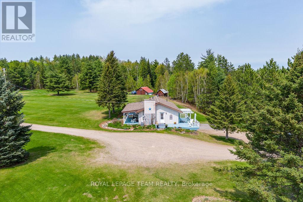 11462 Opeongo Road, Madawaska Valley, Ontario  K0J 1B0 - Photo 41 - X12064106