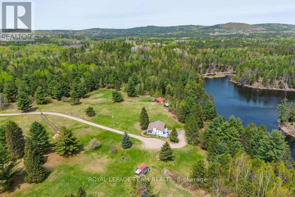 11462 Opeongo Road, Madawaska Valley, Ontario  K0J 1B0 - Photo 49 - X12064106
