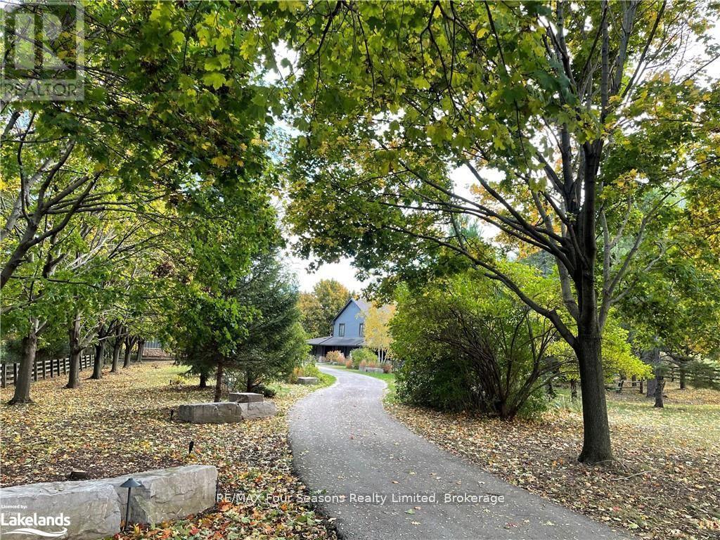 133 Arrowhead Road, Blue Mountains, Ontario  L9Y 0T5 - Photo 1 - X12064100