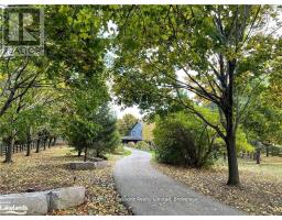 133 ARROWHEAD ROAD, blue mountains, Ontario