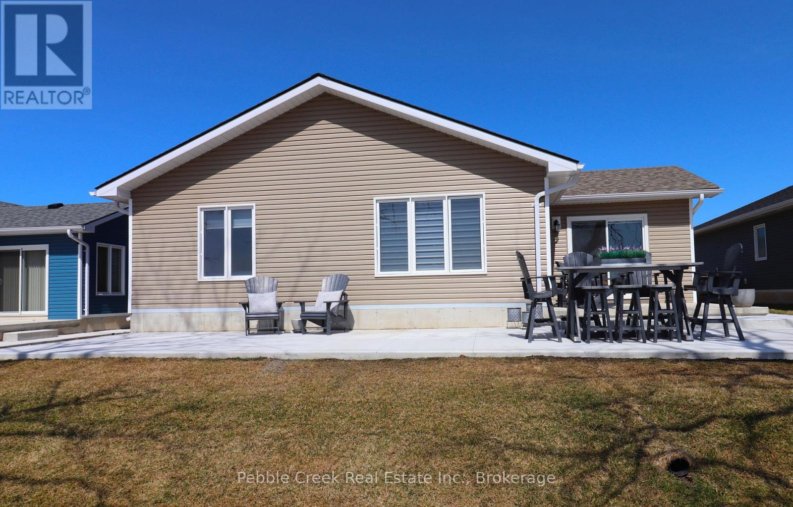215 Lake Breeze Drive, Ashfield-Colborne-Wawanosh, Ontario  N7A 0C6 - Photo 36 - X12014778