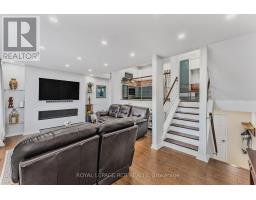 109 MILESTONE CRESCENT, Aurora, Ontario