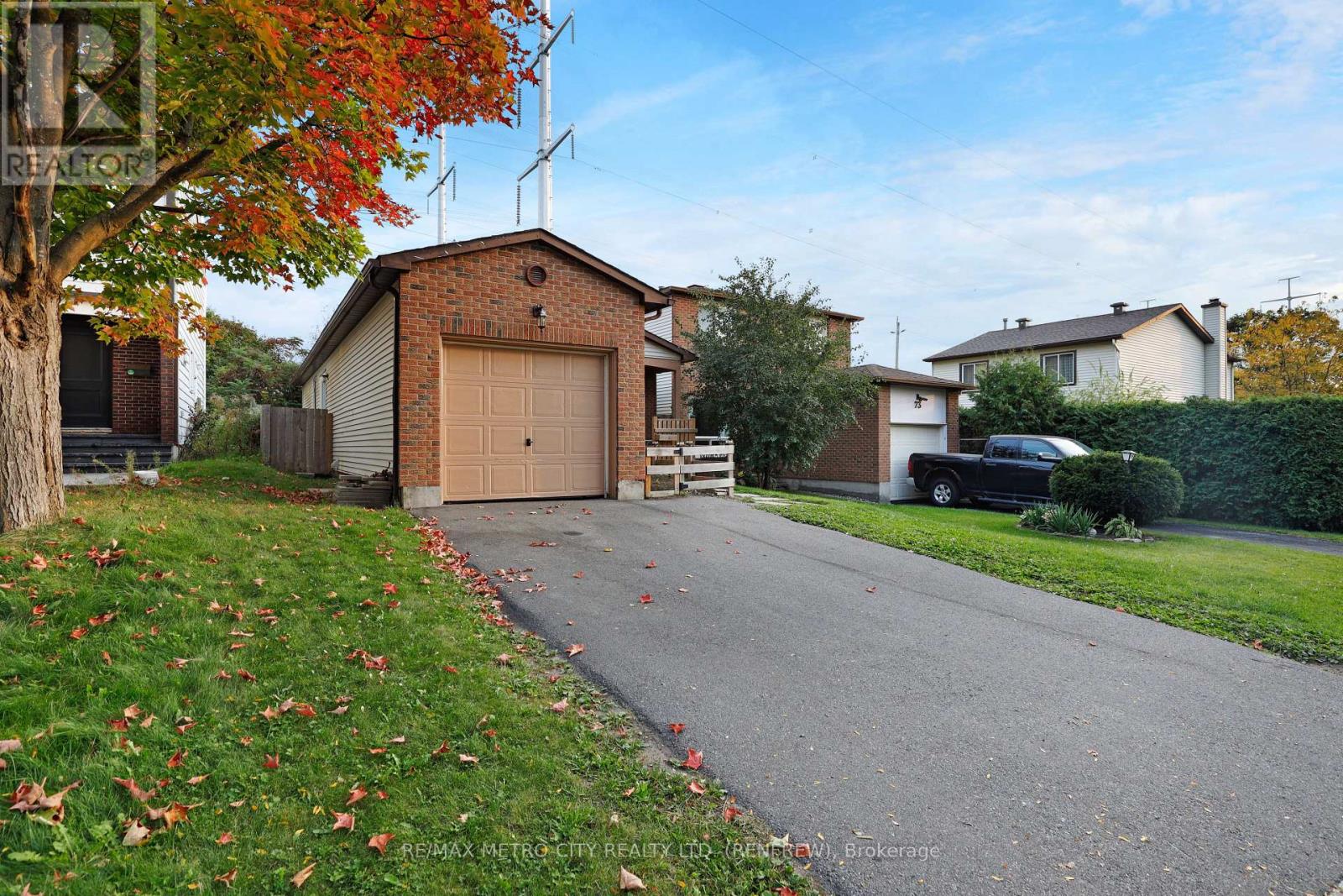 Property at 71 STABLE WAY image 3