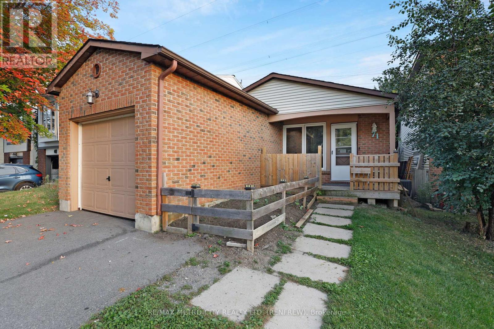 Property at 71 STABLE WAY image 5