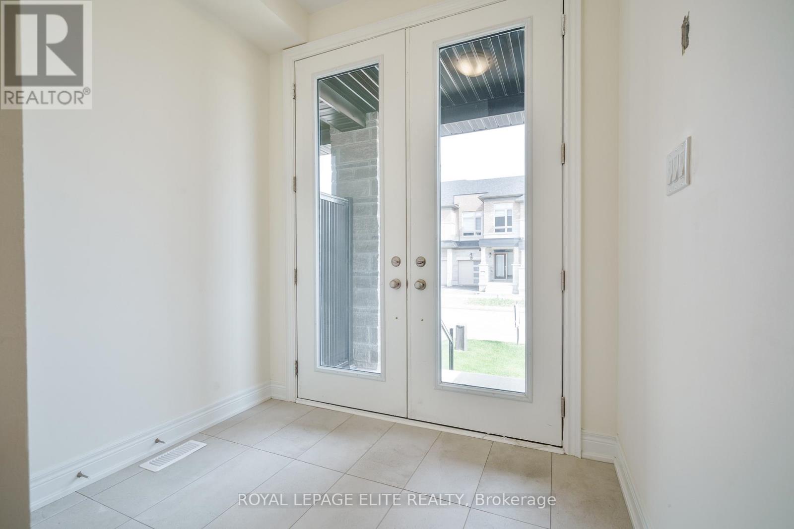 Property at 15 MACE AVENUE image 3