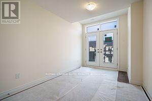 11 Mace Avenue, Richmond Hill, Ontario  L4E 1K8 - Photo 4 - N11950260