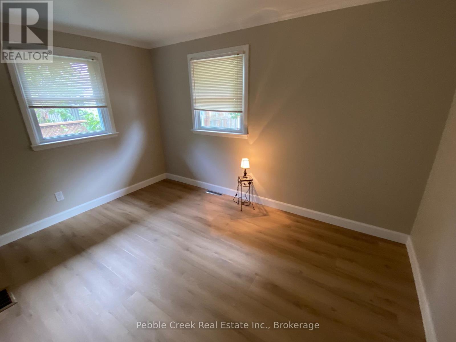 187 Cayley Street, Goderich, Ontario  N7A 2A4 - Photo 11 - X12063599
