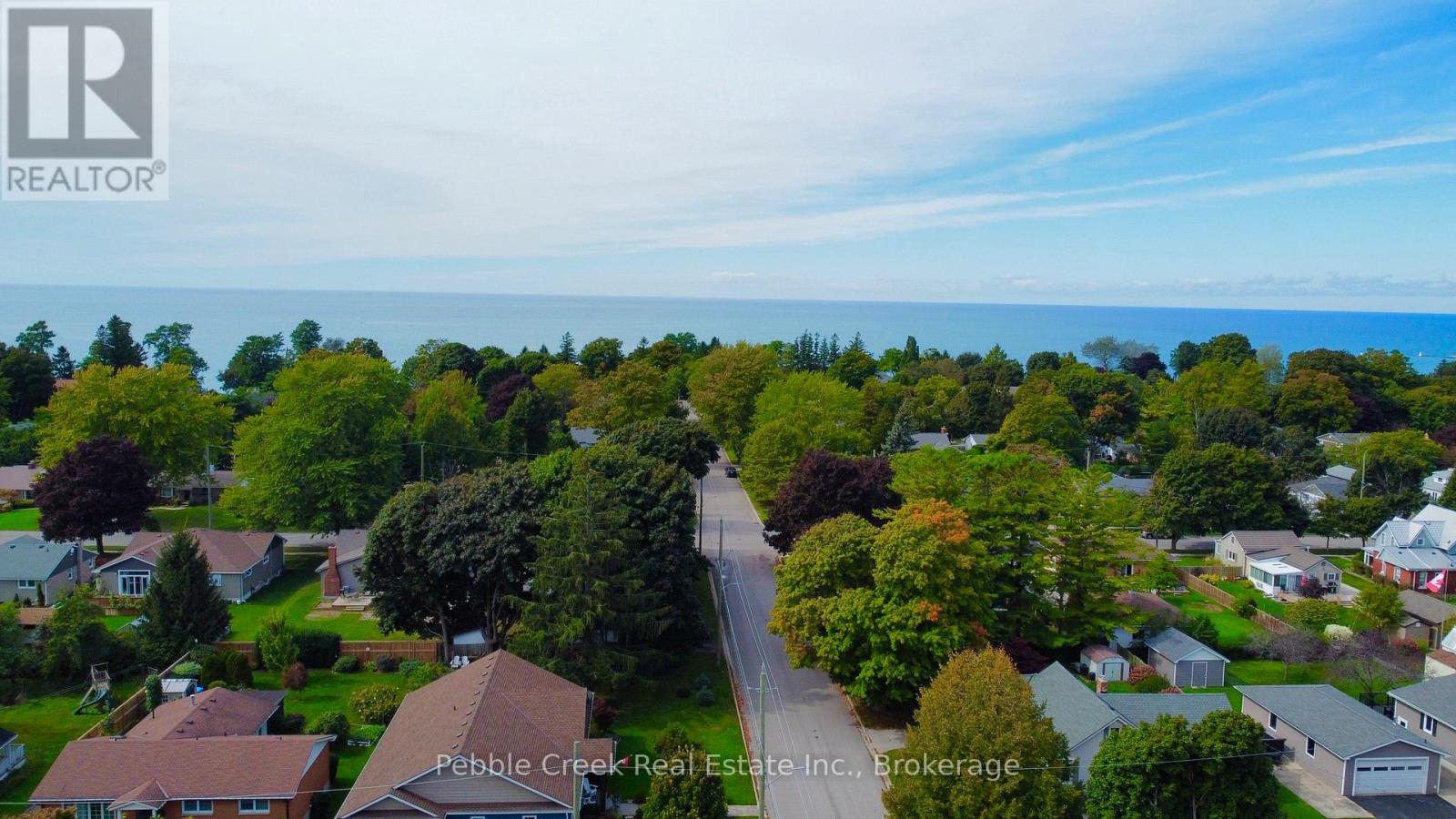 187 Cayley Street, Goderich, Ontario  N7A 2A4 - Photo 27 - X12063599