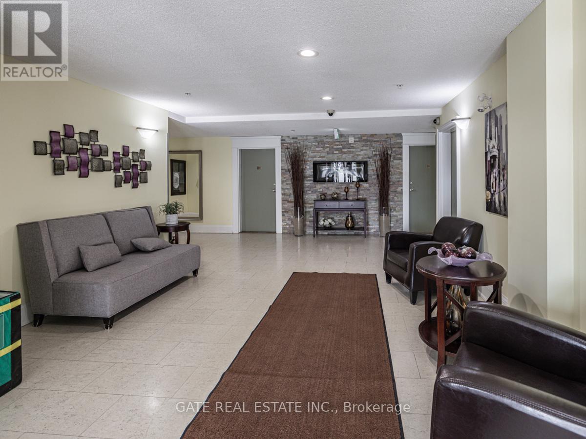 Property at 2208 - 6 DAYSPRING CIRCLE image 3