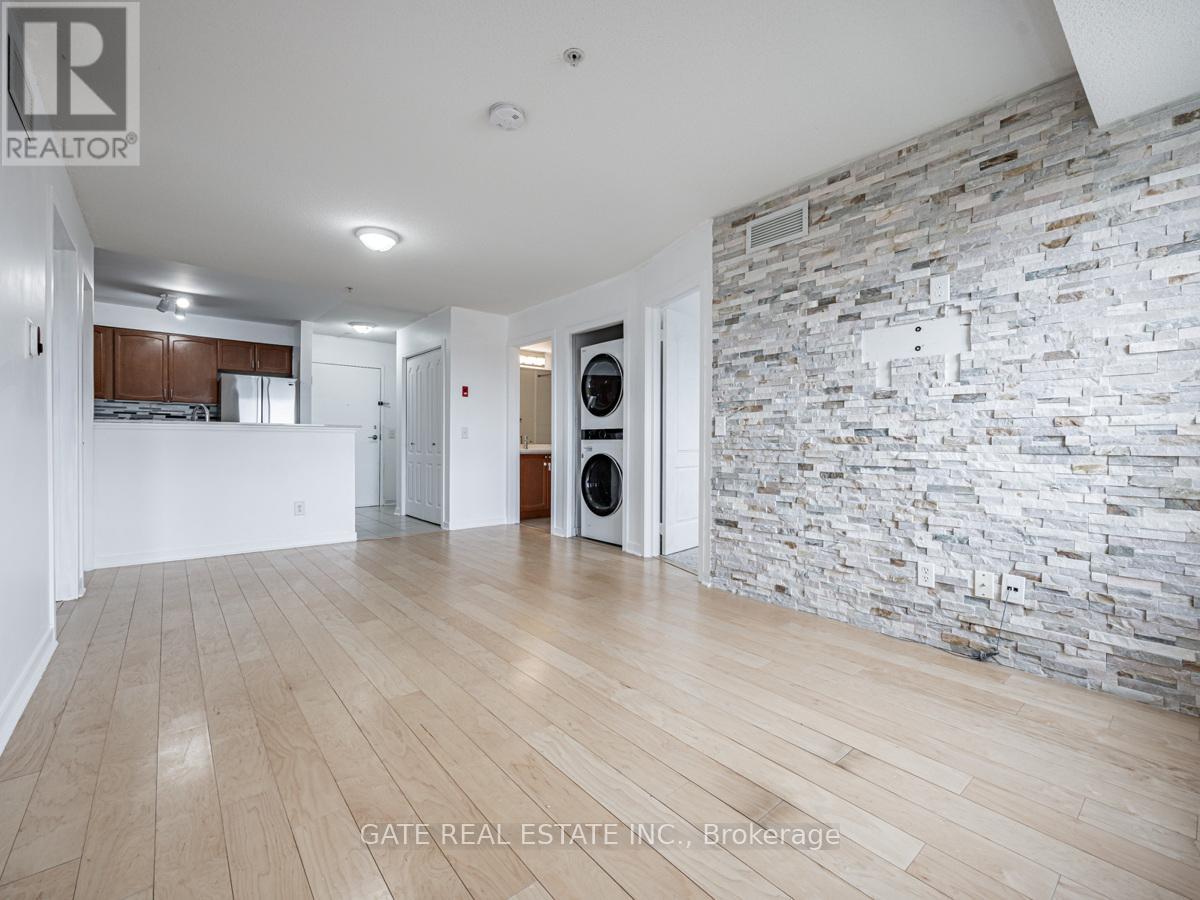2208 - 6 Dayspring Circle, Brampton, Ontario  L6P 2Z6 - Photo 8 - W12058340