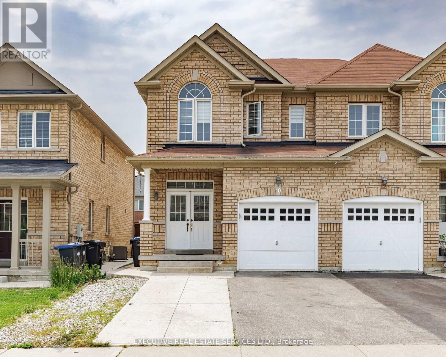 Property at 10 NATRONIA TRAIL image 1