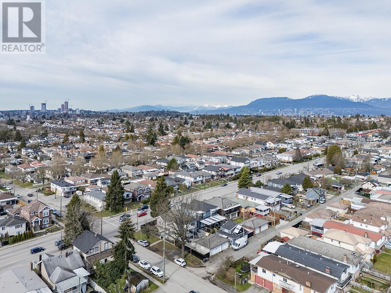 1403 E 53rd Avenue, Vancouver, British Columbia  V5P 4P7 - Photo 7 - R2985786