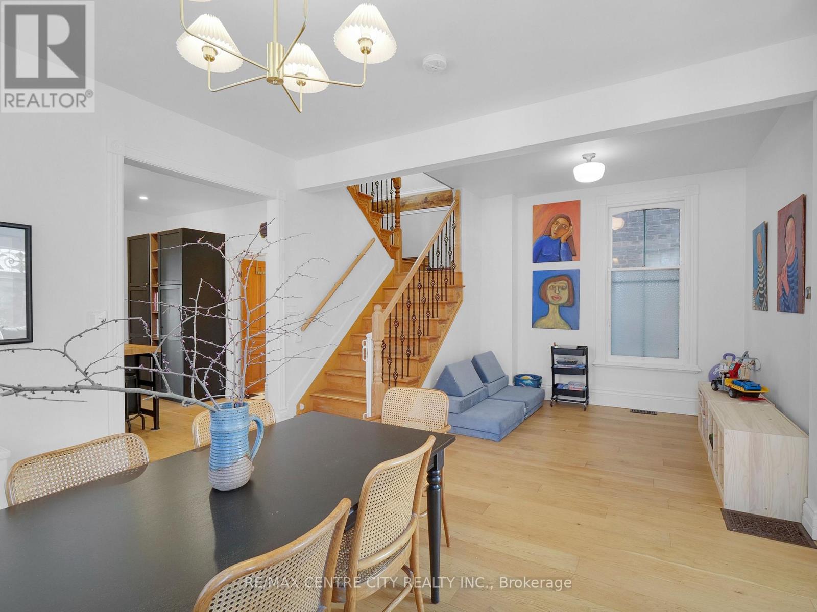 Photo 10 of 50 for 740 Queens Avenue
