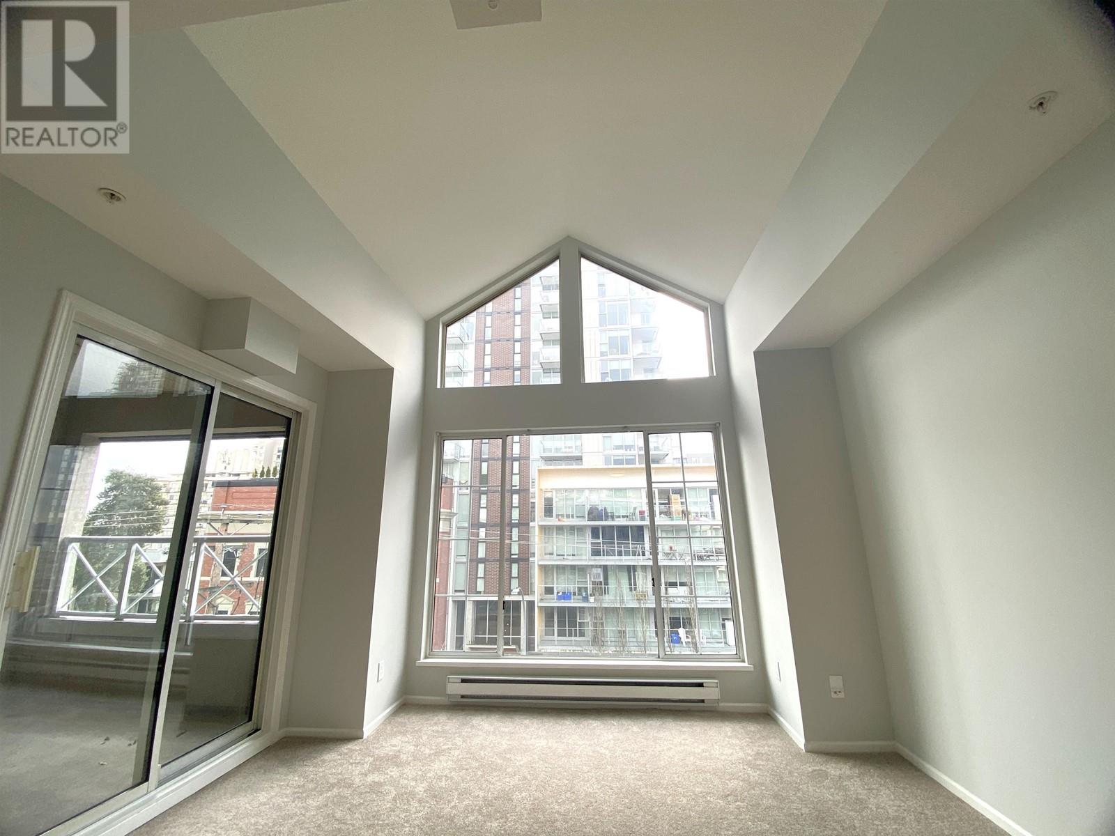 405 525 Agnes Street, New Westminster, British Columbia  V3L 1G2 - Photo 2 - R2986081