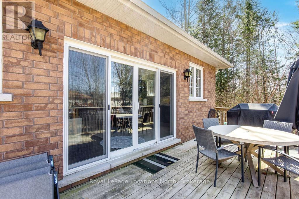 54 Royal Beech Drive, Wasaga Beach, Ontario  L9Z 1H3 - Photo 34 - S12064251