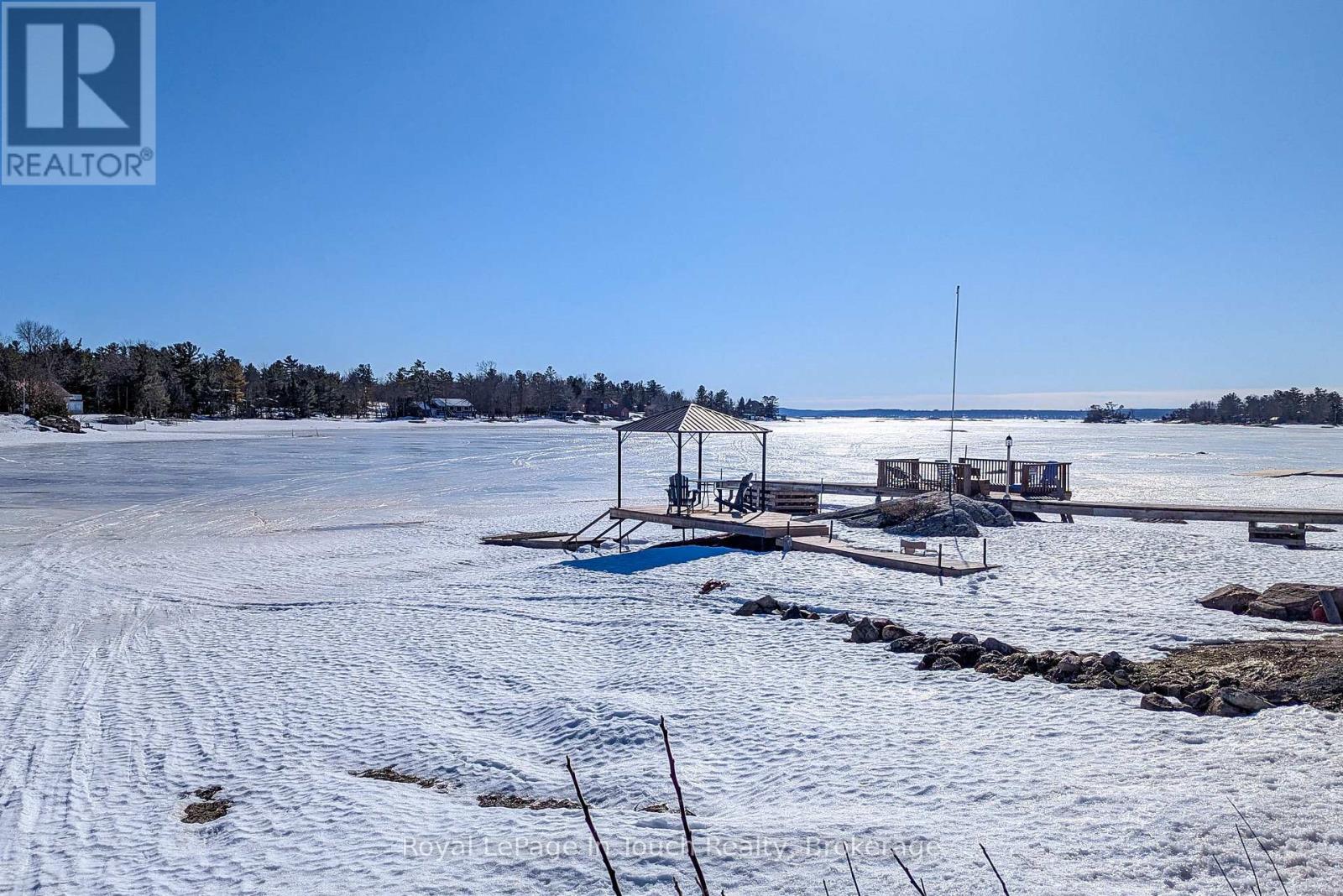 26 Macey Bay Road, Georgian Bay, Ontario  L0K 1S0 - Photo 13 - X12064224