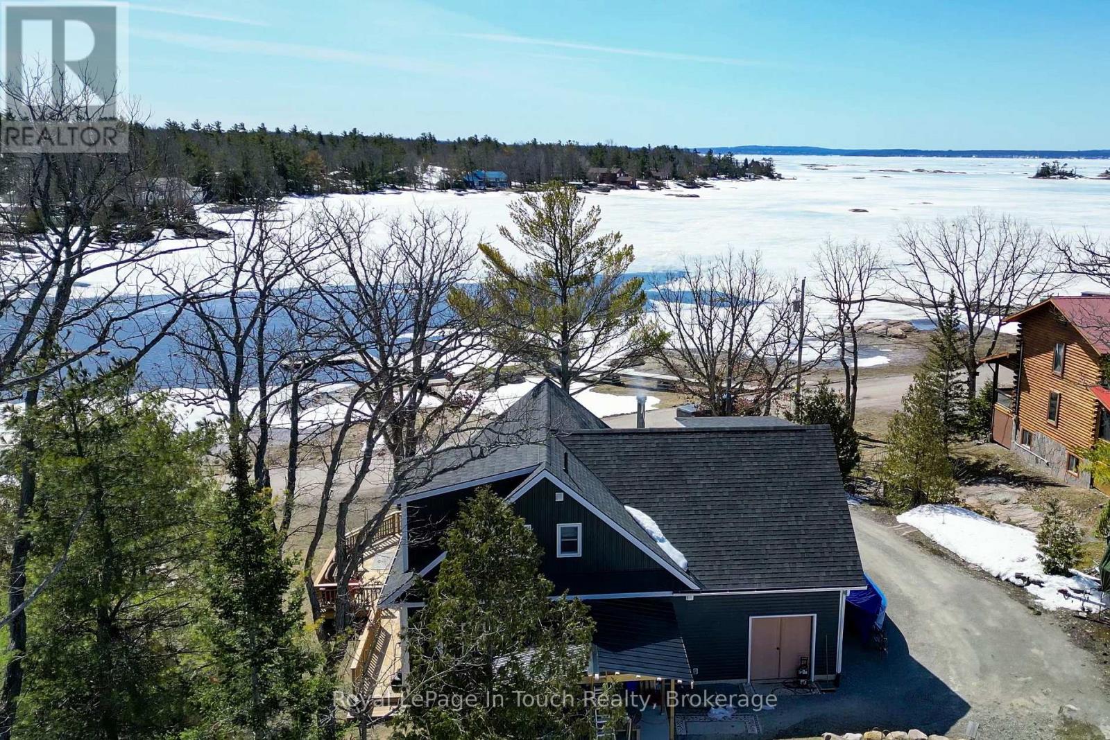 26 Macey Bay Road, Georgian Bay, Ontario  L0K 1S0 - Photo 8 - X12064224