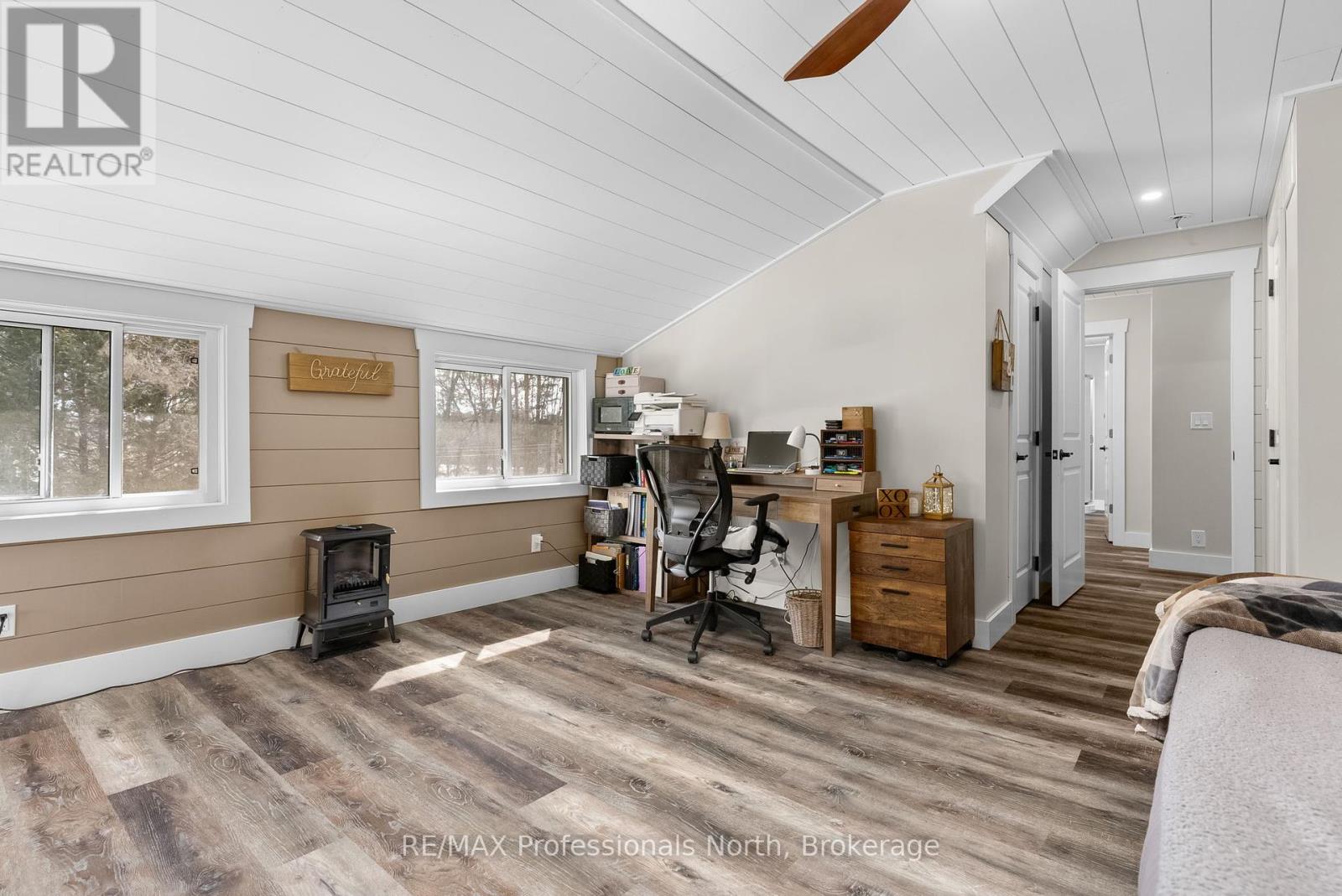 1228 Ronville Road, Lake Of Bays, Ontario  P0A 1H0 - Photo 16 - X12064229