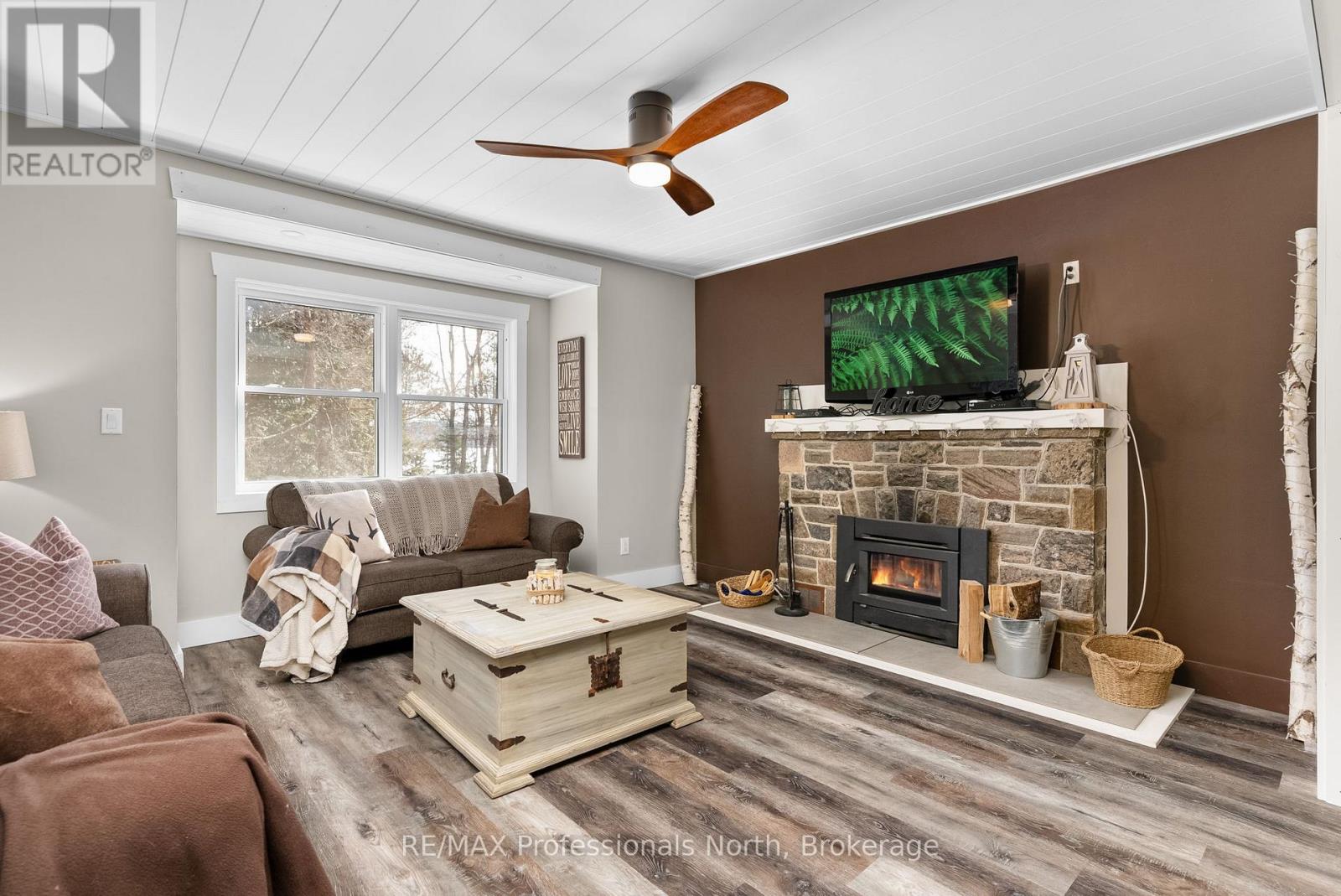 1228 Ronville Road, Lake Of Bays, Ontario  P0A 1H0 - Photo 7 - X12064229
