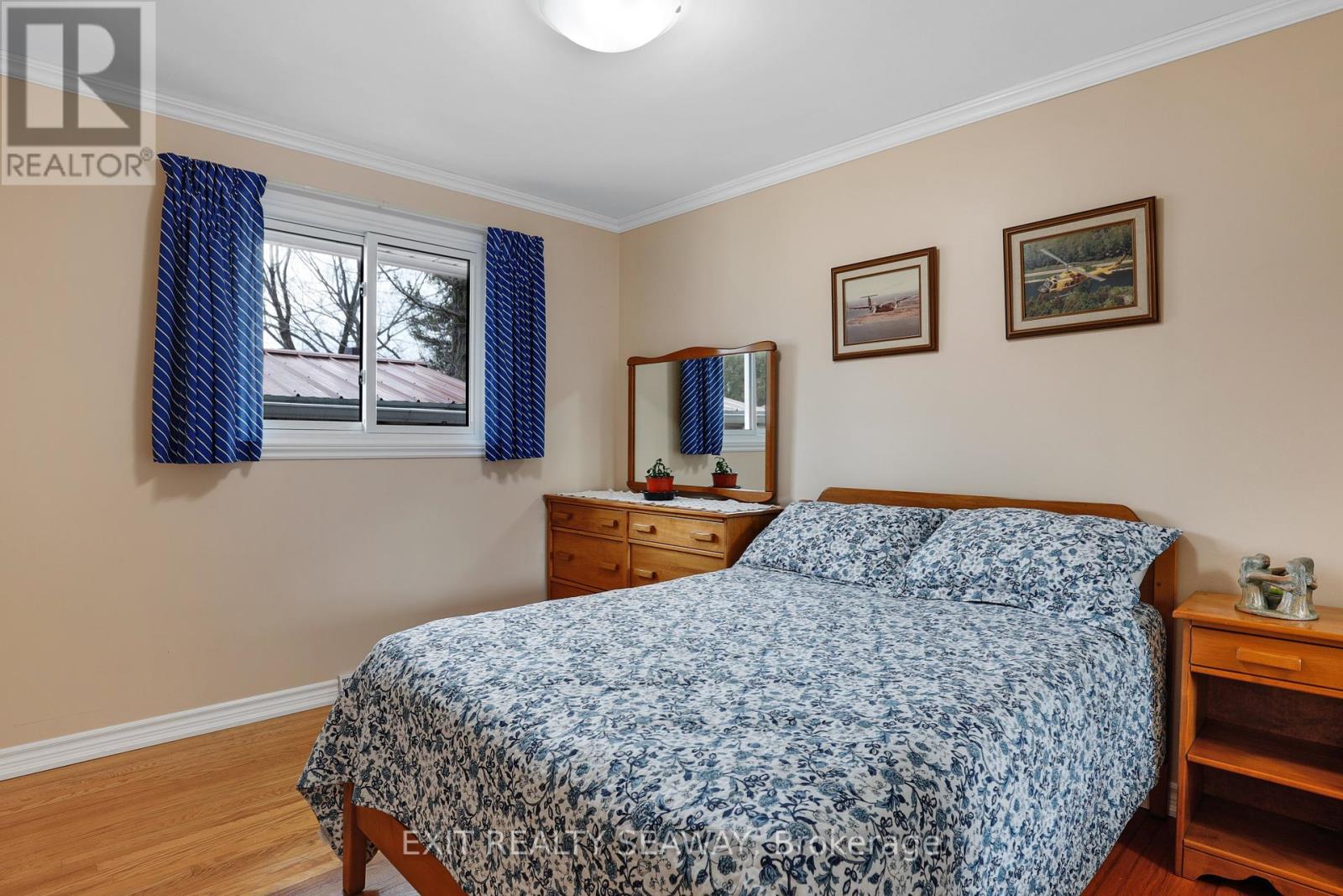 17300 Valade Road, South Stormont, Ontario  K0C 2A0 - Photo 12 - X12062220